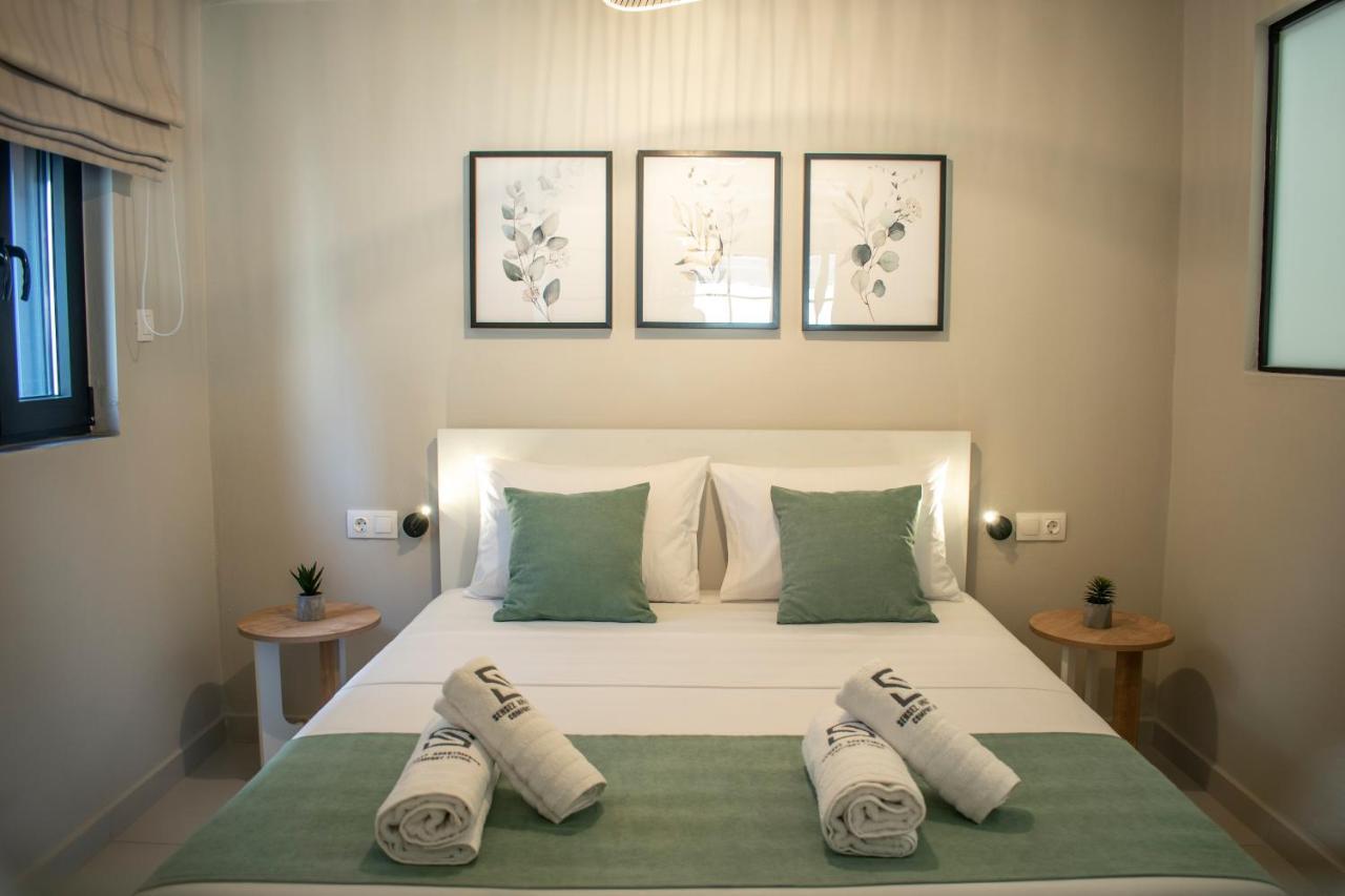 Sensez Apartments Lefkada City ภายนอก รูปภาพ