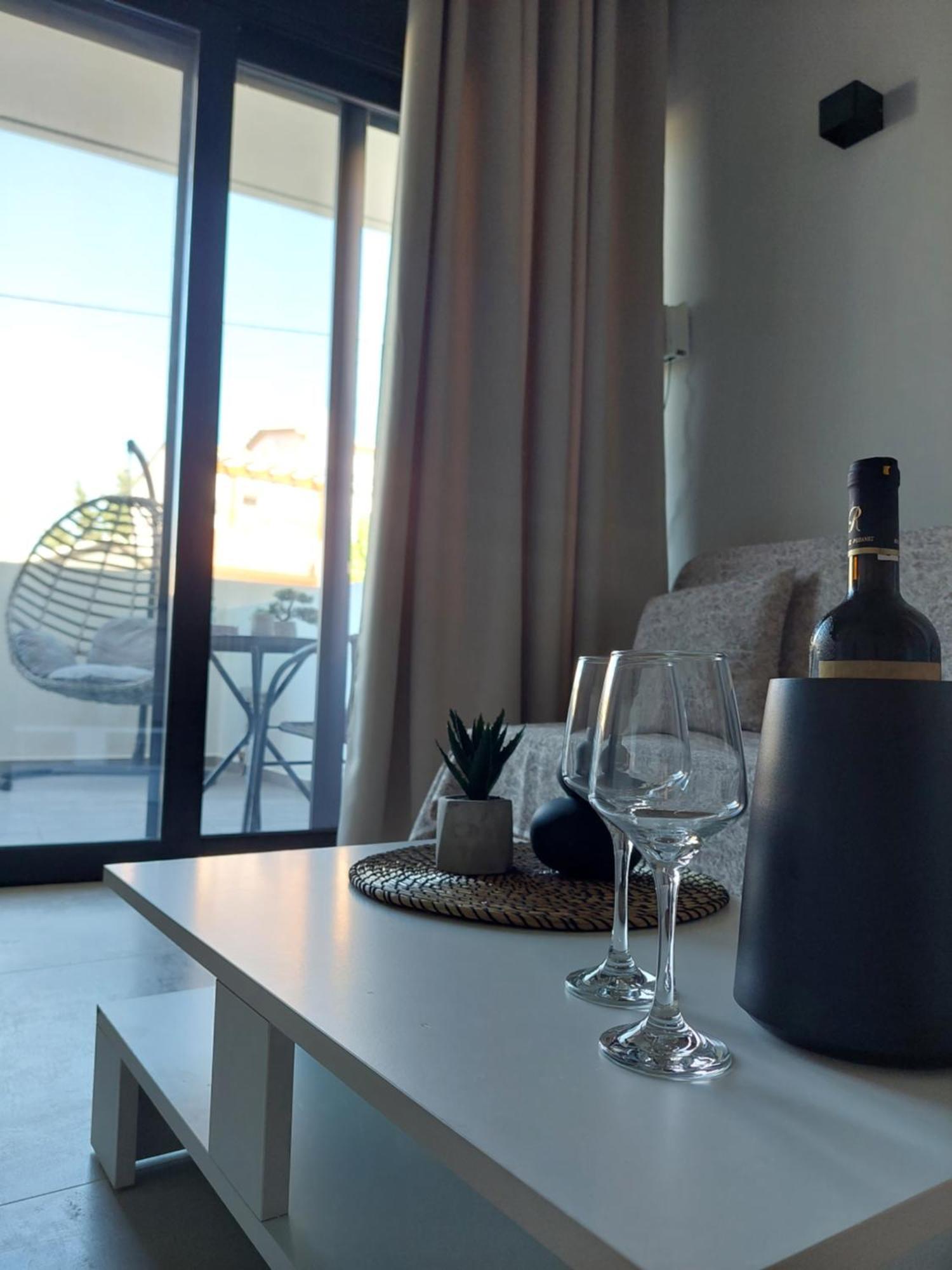 Sensez Apartments Lefkada City ภายนอก รูปภาพ
